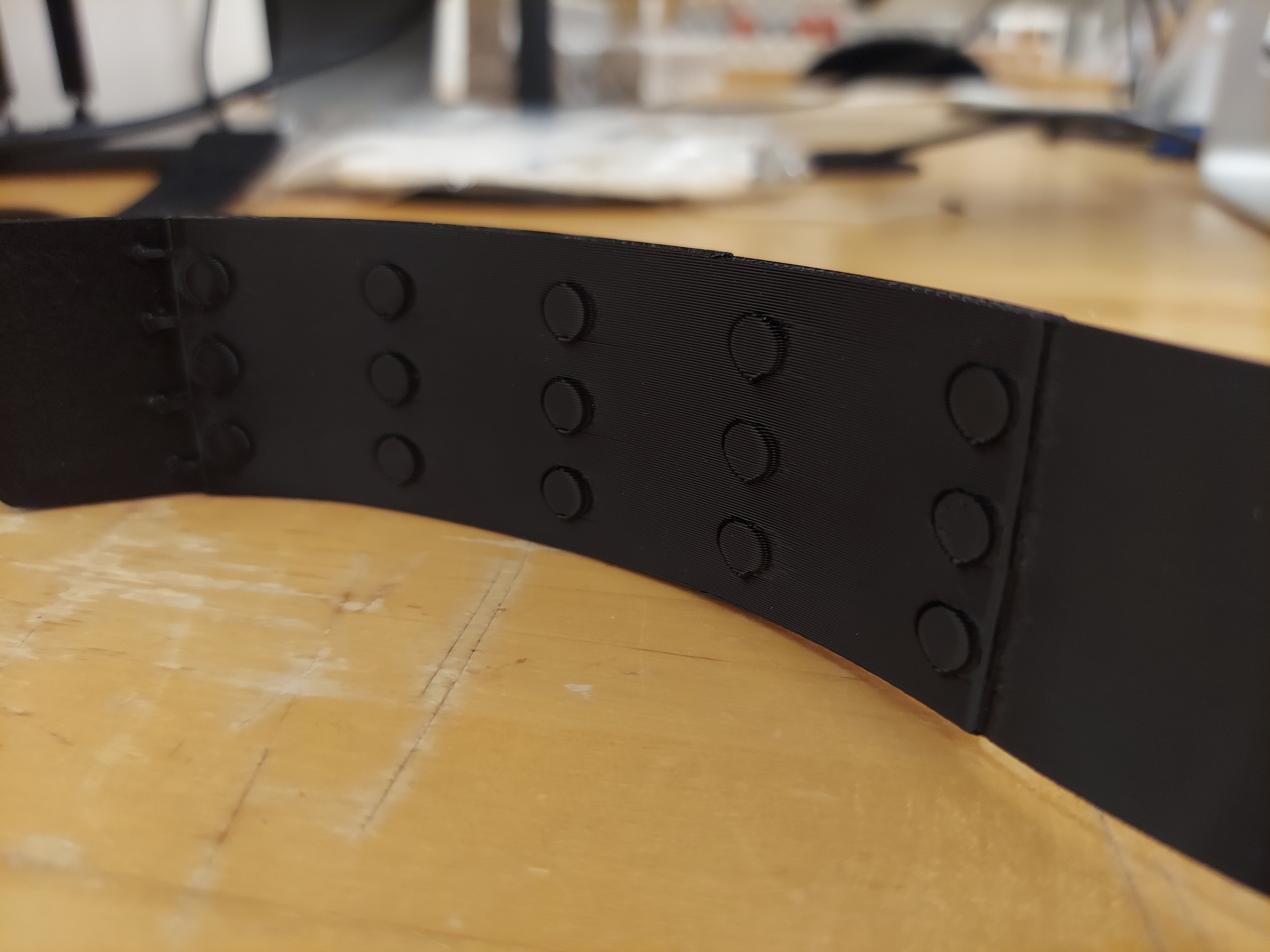 TPU wrist band prototype with squeeze array bay